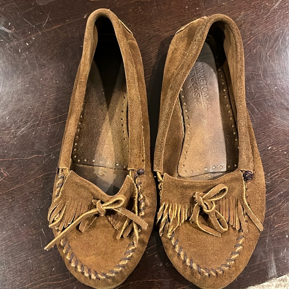 Minnetonka moccasins brown suede size 10